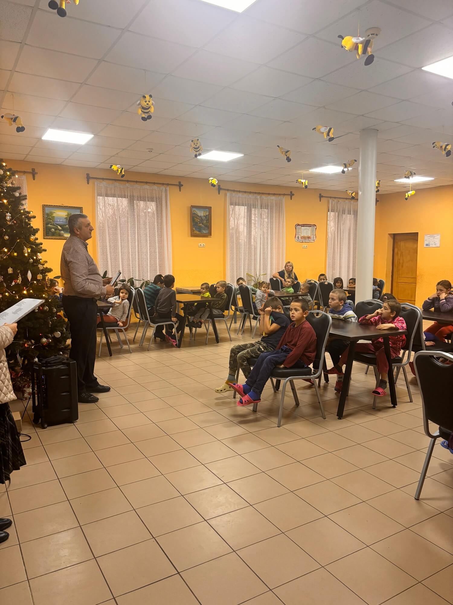 Благодійна поїздка до дитячого притулку в смт Батьово